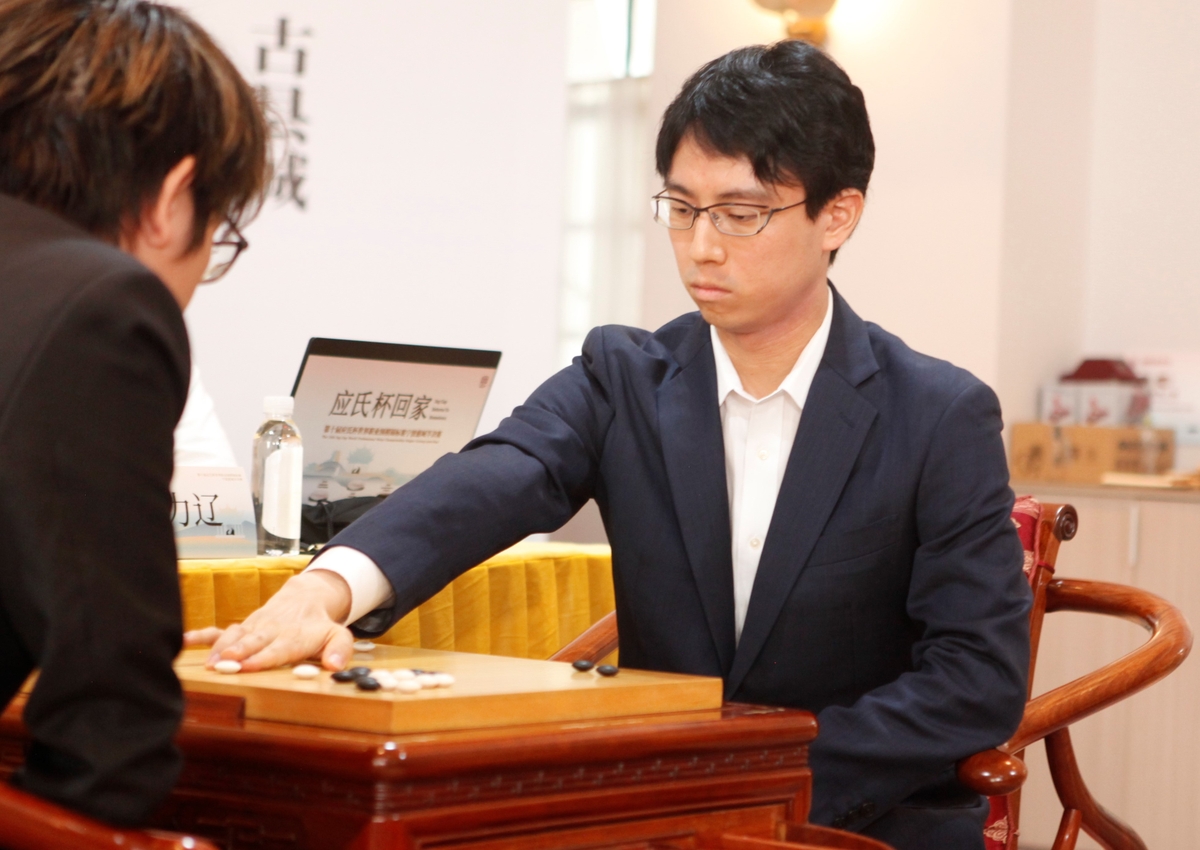 文班亚马近四战场均35分10板6.5帽，场均13记三分命中率44%