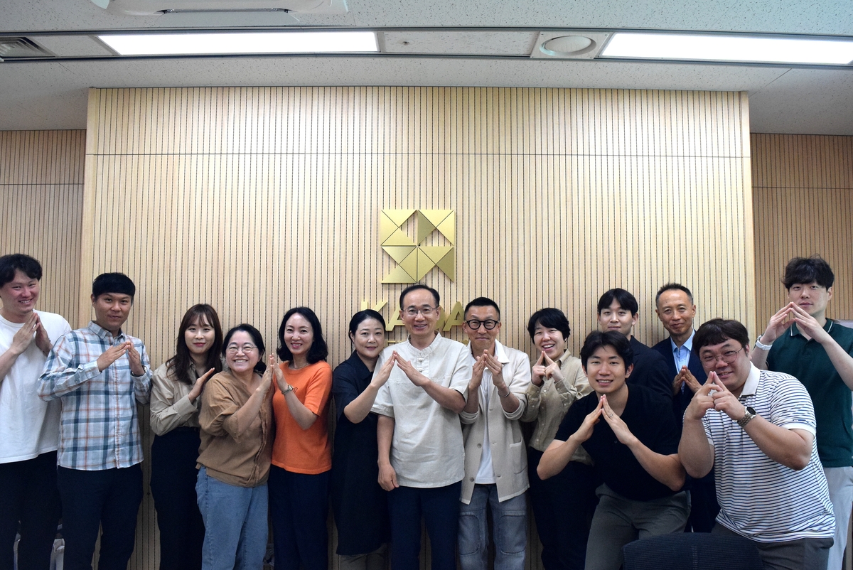 真不想走！里昂前锋努瓦马拒绝富勒姆，体检时哭了+直接失踪