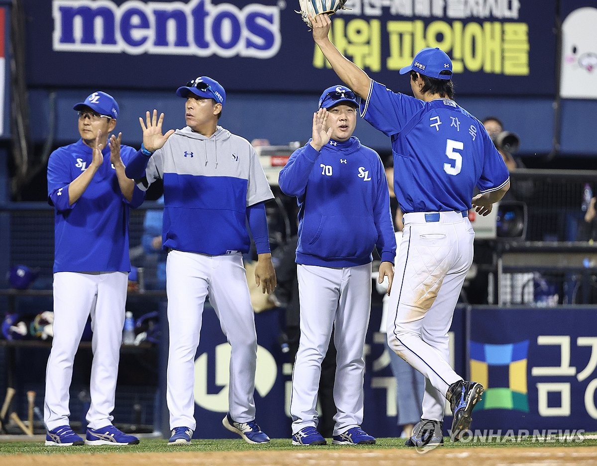 一年顶薪4.44亿！CBA与NBA差距有多大：周琦74年没库里1年赚得多