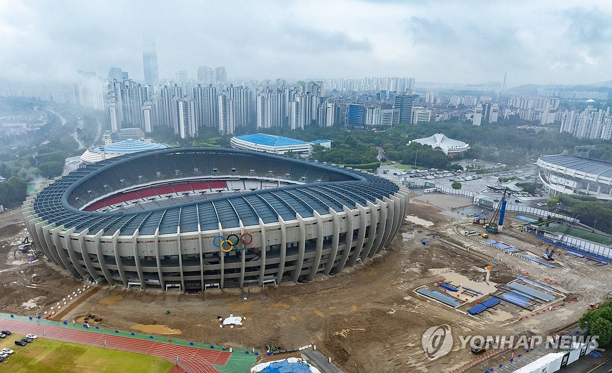 华盛顿27+17独行侠终结雷霆三连胜，东契奇缺阵汤普森11中1