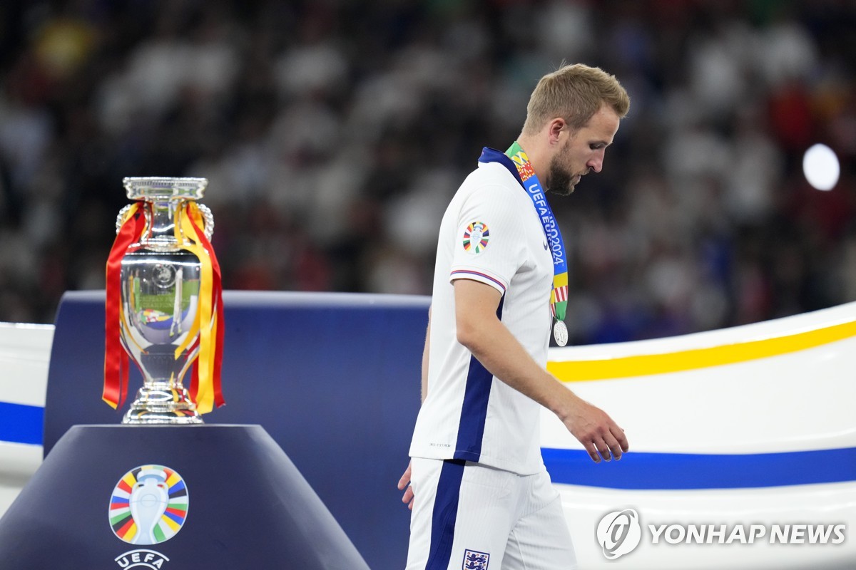 布伦特福德vs伊普斯维奇全场数据：射门数20-11，射正数9-5